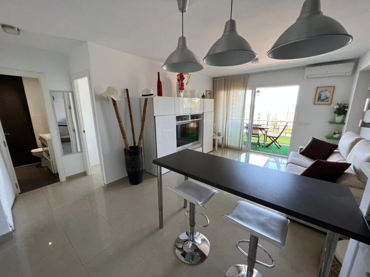 Apartamento Carihuela Torremolinos Luaran gambar