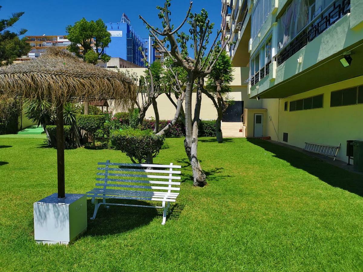 Apartamento Carihuela Torremolinos Luaran gambar