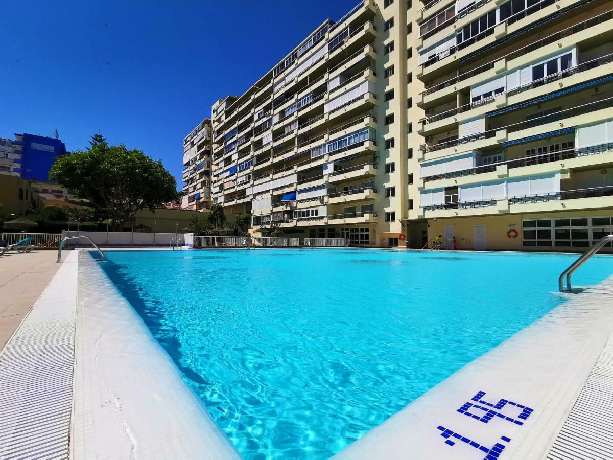 Apartamento Carihuela Torremolinos Luaran gambar